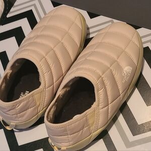 North Face Thermoball Traction Mule V Shoe - Women's size 8